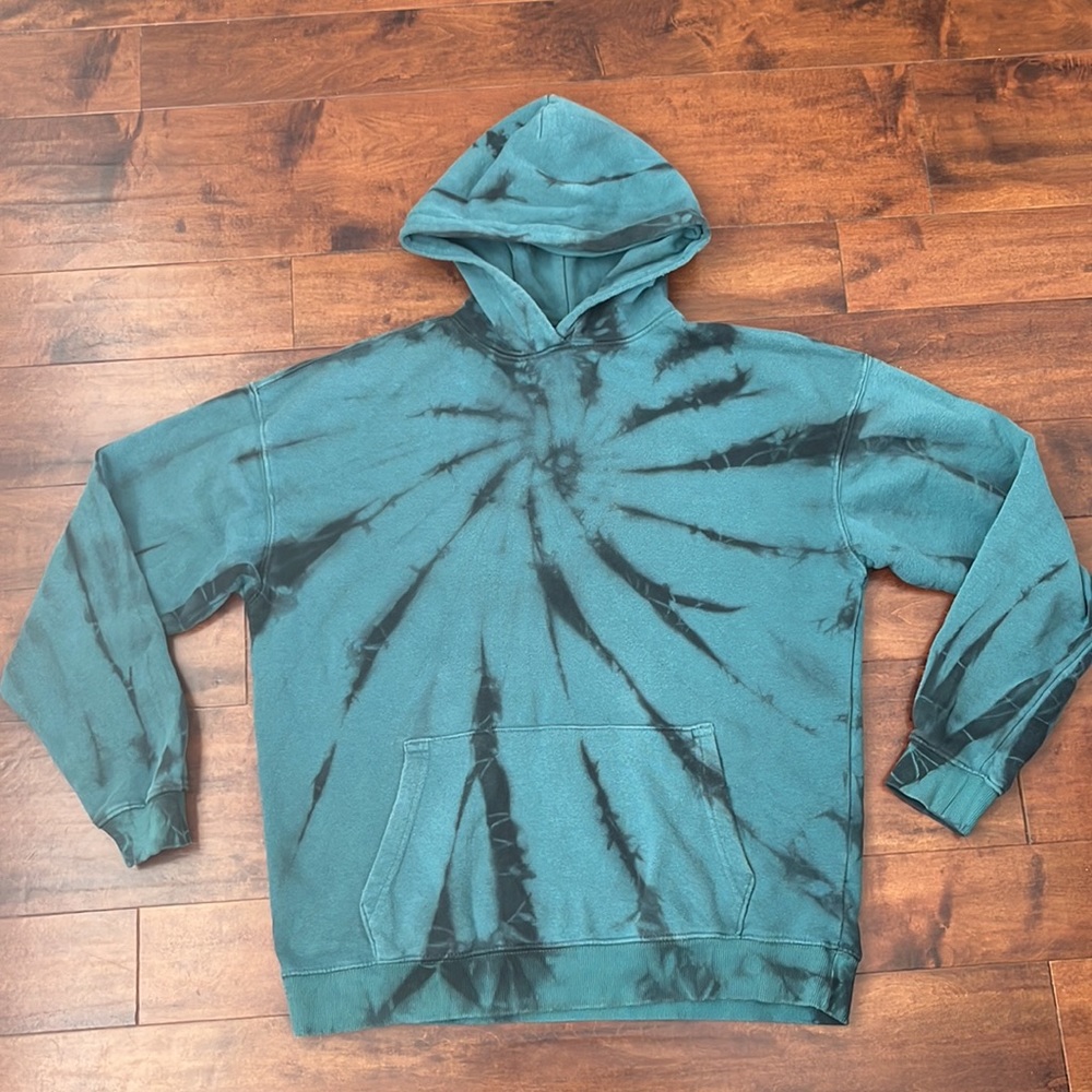 Men’s tie dye green and black oversized hoodie